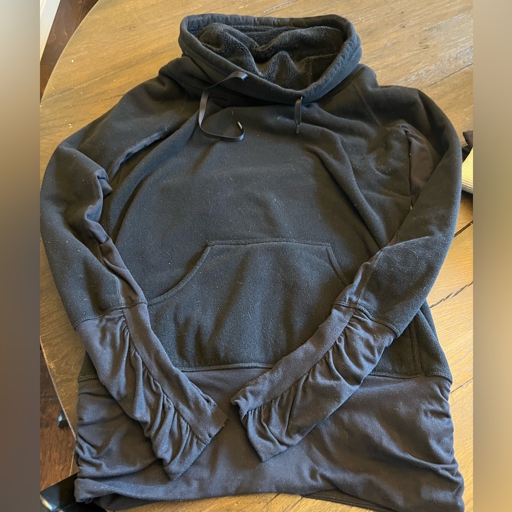 Lululemon fleece pullover